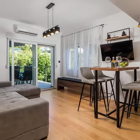 Zid Apartman Opatija Exterior photo